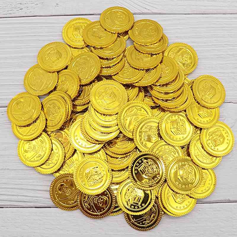 

Pirate Halloween props chip board game plastic toy treasure hunt gold coin