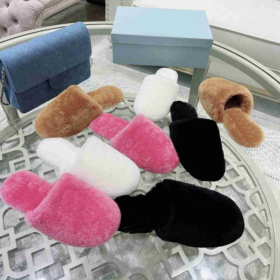 

Women Winter slippers wool warm fur slipper house outside show style Splicing autumn womens slides Ladies Hollow Sandals Midsole Thick bottom large size 35-40