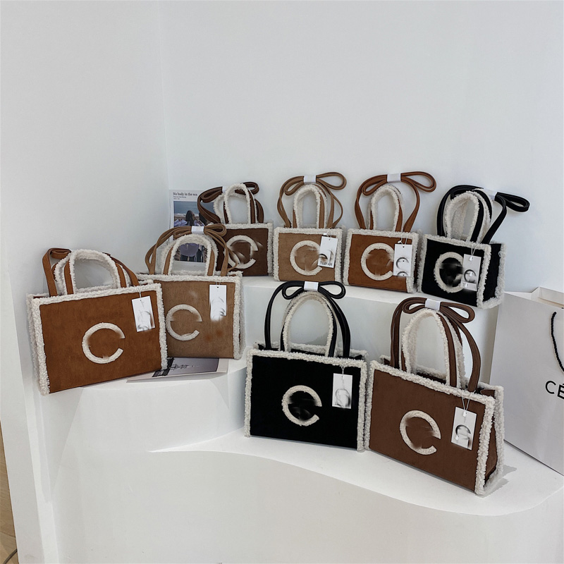 

2021 new fashion bag handbag tel square bag mobile soft surface small phone handle without lining Korean magnetic buckle female, Black