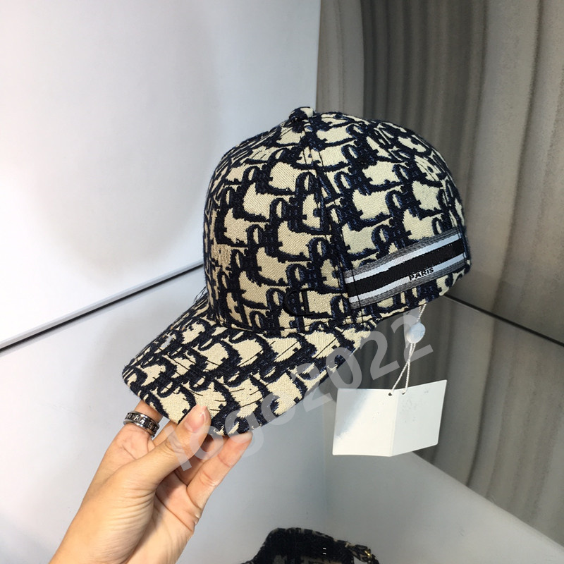 

Fashion D10R Black buckle hat Fitted Hats Baseball Multi-Colored Cap Bone Adjustable Snapbacks Sports ball Caps Men Free Drop Mixed Order