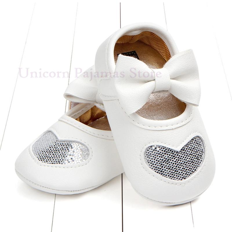 

First Walkers Babi Girl Shoes Bow Shiny Heart Princess Shoe Child Soft Sole Anti-slip For Toddler Pre Walker Kid Cribs Baby Accessories