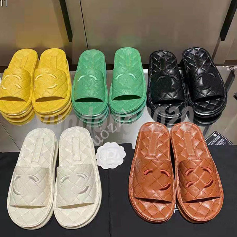 

Brand Early spring slippers 2021 summer fashion casual Designer yellow black white green flat-heeled platform sandals luxury flip flops 35-42