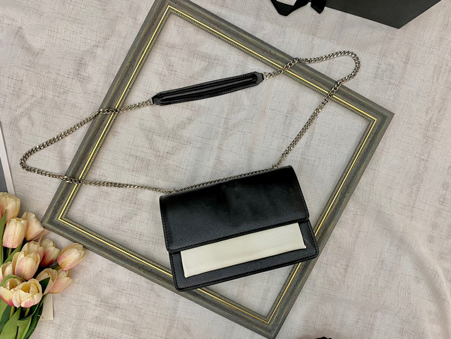 

Luxury designer bags cowhide crocodile pattern haute couture handbags fashion size ladies party shopping chain cosmetic bag