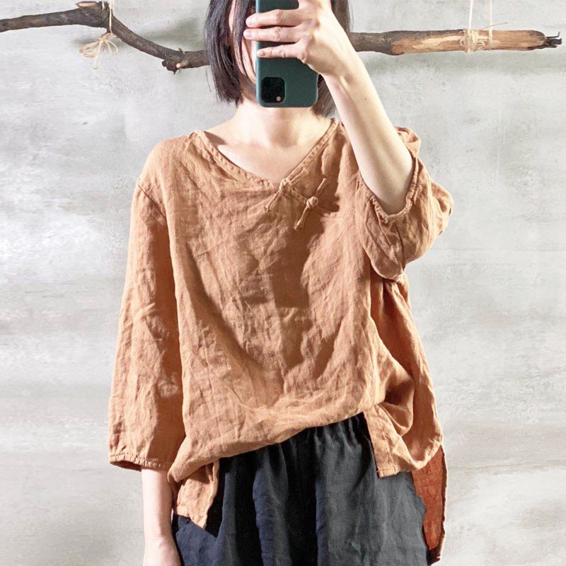 

Johnature Autumn Leisure Retro Plate Buckle V-neck Nine Quarter Sleeve All-match Shirt Loose Comfortable Women Tops 210521, Blue