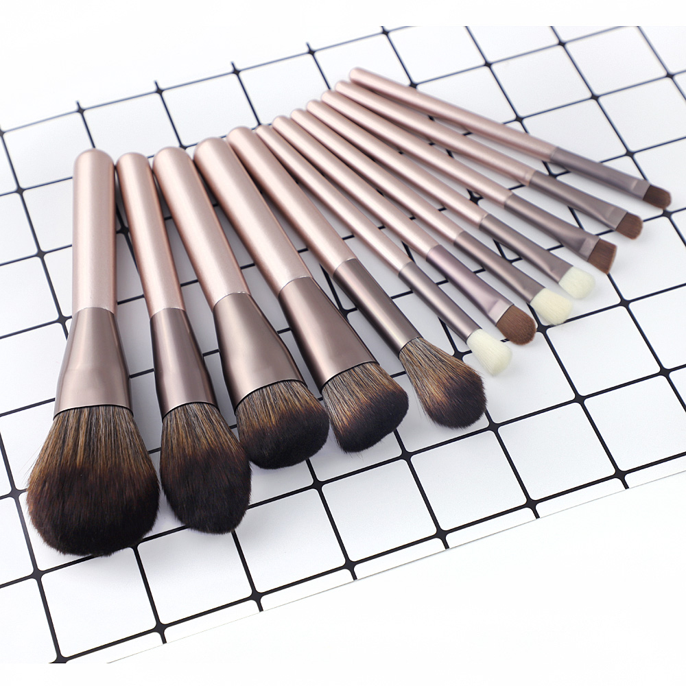 

12pcs Pink Makeup Brush Set Professional Private Label Luxury Eyeshadow Beauty Brushes Super Soft Vegan Cosmetics Foundation