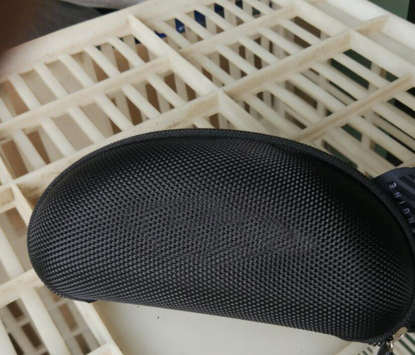 

summer spring hard case Zipper Hook MAN Sunglasses Box Compression Glass Casee Black Metal Plastic Sports sun glasses boxes
