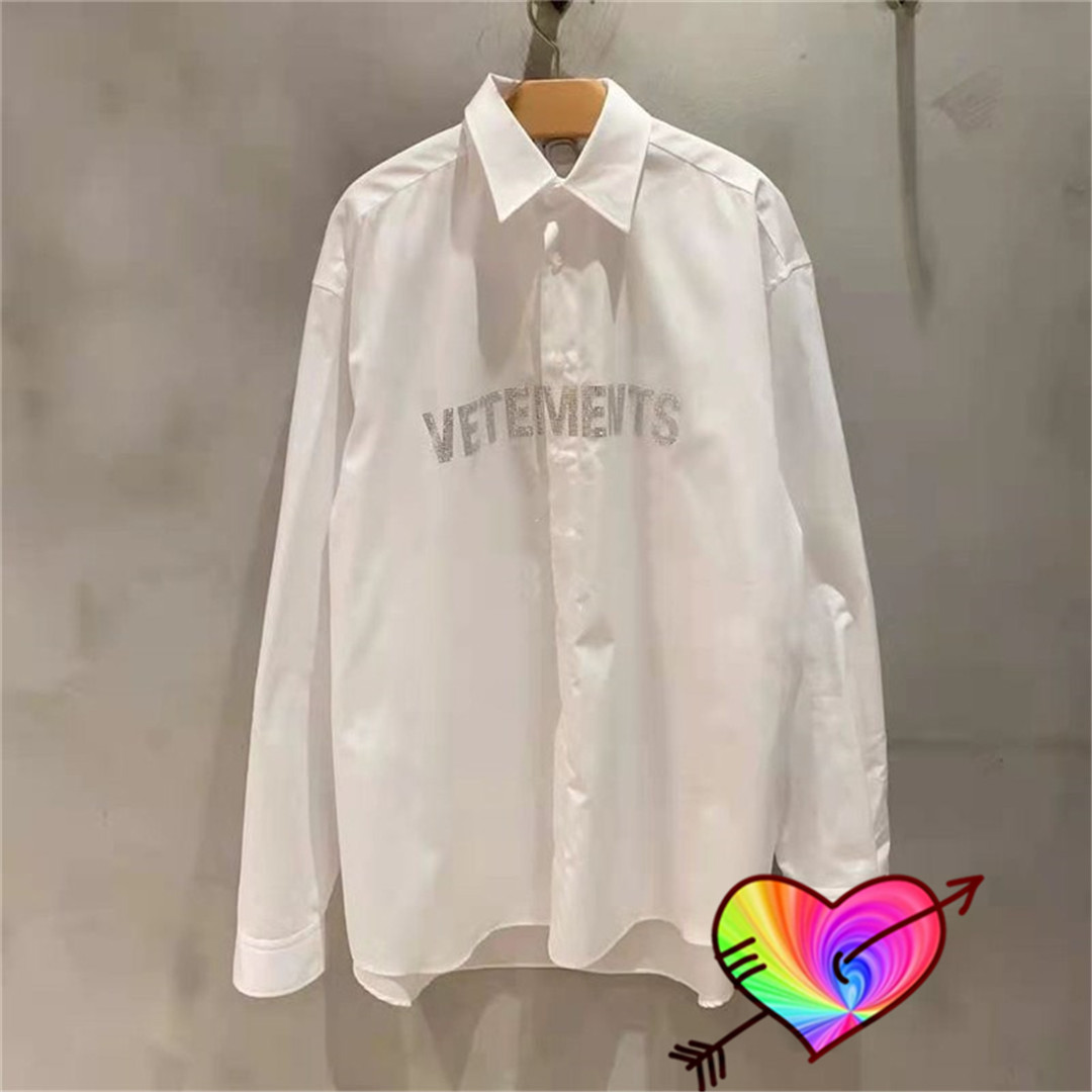 

Oversize Vetements Reflective Shirts Men WomenHigh Quality Shirt Shiny Letter Print Blouse Long Sleeve