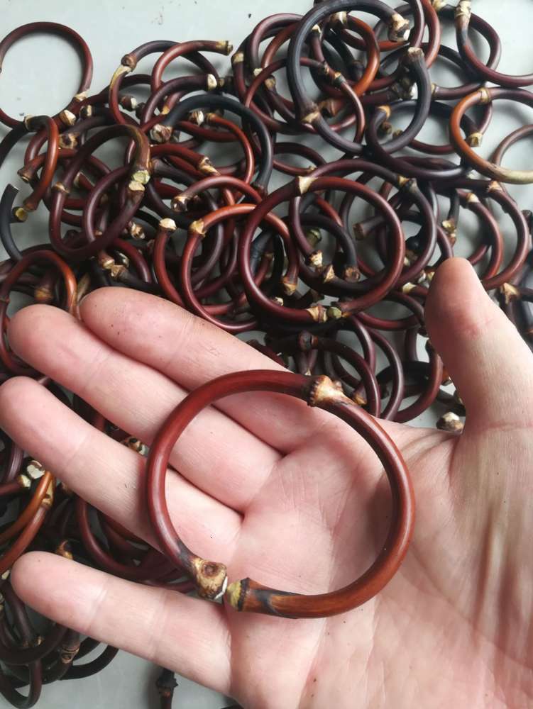 

Hand catenary Jixueteng bracelet with double dragon head, Golden;silver