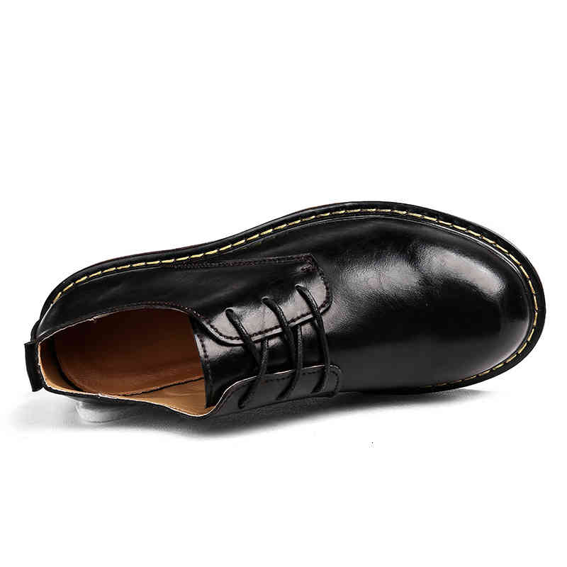Robe chaussures Nouvelle arrivée à lacets de basse-mains Hommes Boots Boots Boots Business de marque Rétro Martin Gents Oxford Mode Roupas Mascul