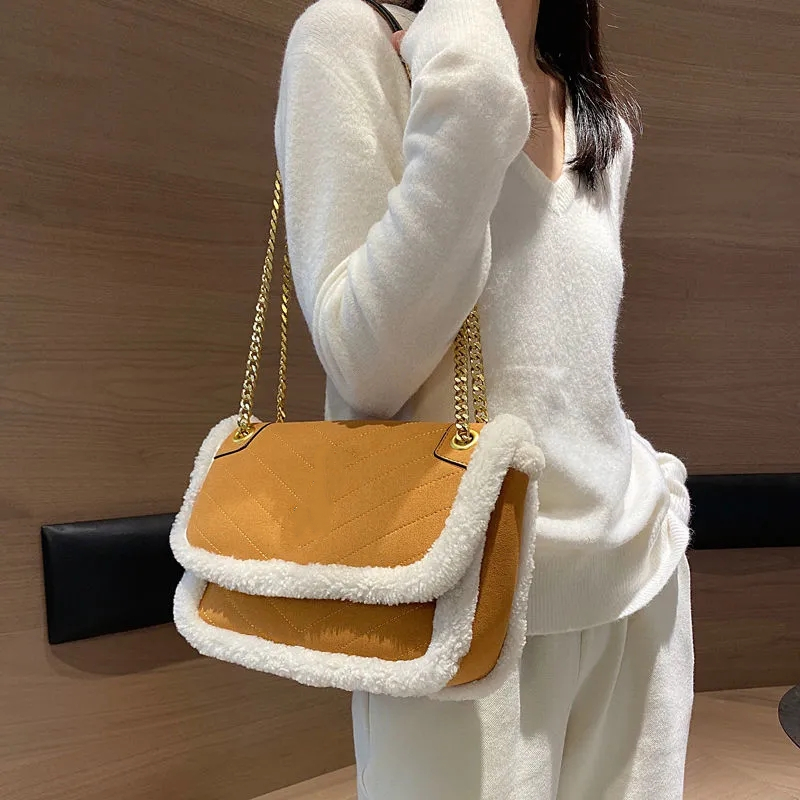 

Fur bag winter messenger chain suede retro postman, Packing box