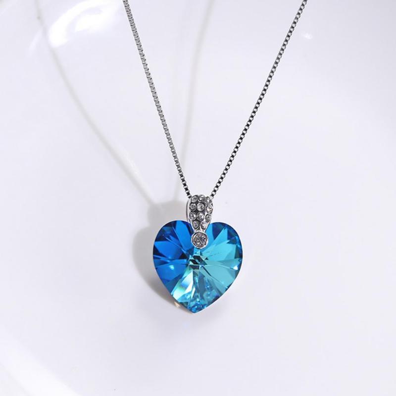 

Chokers Simple Cute Romantic Elegant Shiny All-matched Blue Heart Dangle Earring Necklace Pendant Fashion Jewelry For Dating Gift