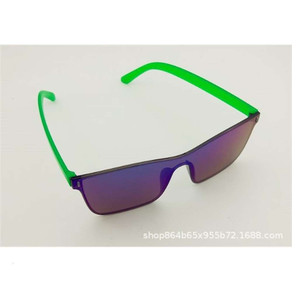 

Best selling Sunglasses, White;black