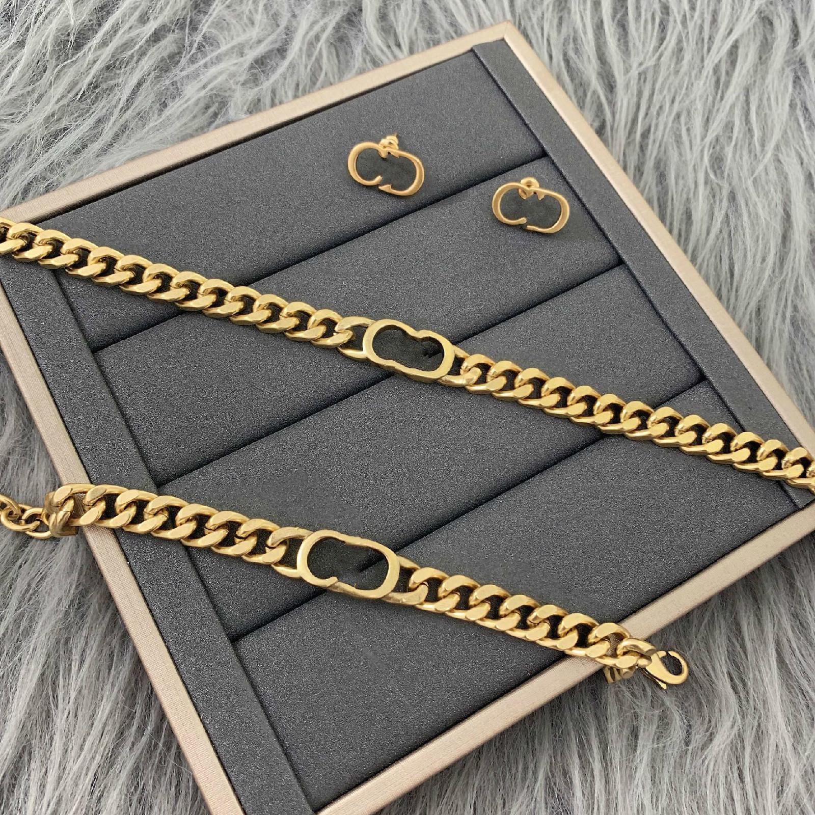 

2021 D Home Letter Bracelet,Earrings&Necklace Set with Pure Copper Material for Women Gilrs Gifts Christmas Holiday Jewelry, Golden