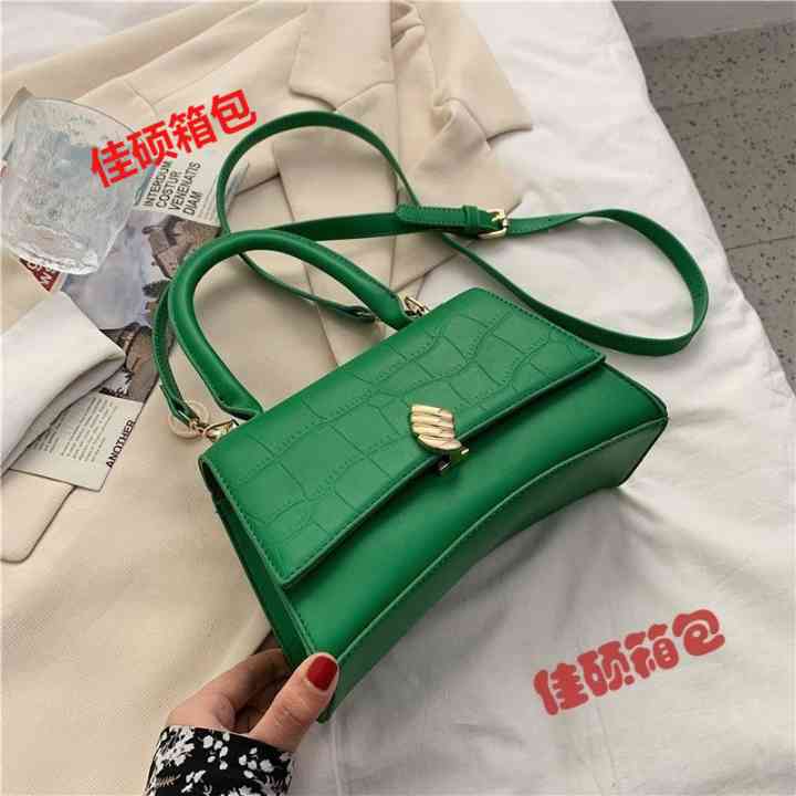 

bag 2021 new type advanced sense japanese small messenger female student korean french minority single shoulder bag