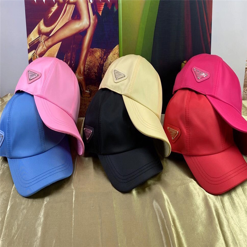 

Couple Brand Ball Caps Letters Designer Canvas Caps Women Men Caps Hip Hop Cap Hats Gift Cap Fashion Letter Embroidery Sports Baseball Cap Wholesale