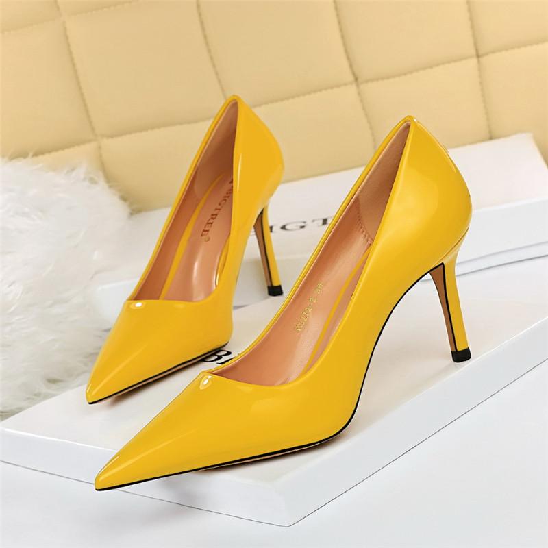 

Dress Shoes BIGTREE Patent Leather Woman Pumps Women Heels Stiletto 8 Cm High Female Party Fashion Footwear, Black