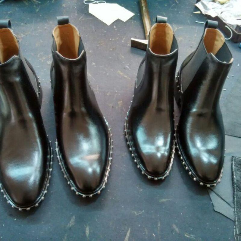 

Boots And Winter Short Boots, Leather Overshoot, ChElSEY Fashion Rivet The Same Style On Show, See chart