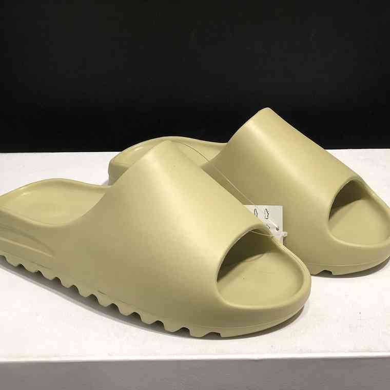 

Fashion brand slippers for men super great quality indoor outdoor basketball football soccer sneakers sports sandal leisure women gift birth, Black