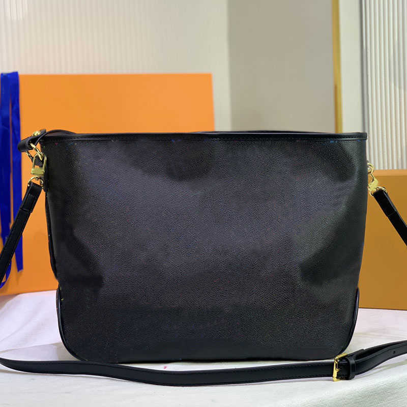 

CLASSIC FLOWER Medieval Tote Bag Shopping bags Classic Color Flower Package Large Letter Prints Handbag Women Shoulder Back Pouch High Quality Genuine