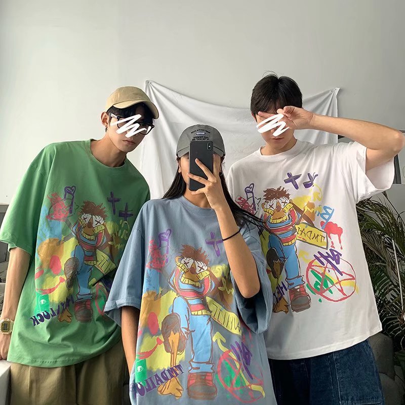 

Korean 2021 autumn casual cartoon graffiti printing loose and fresh round neck short sleeve top women's wear, T60 white