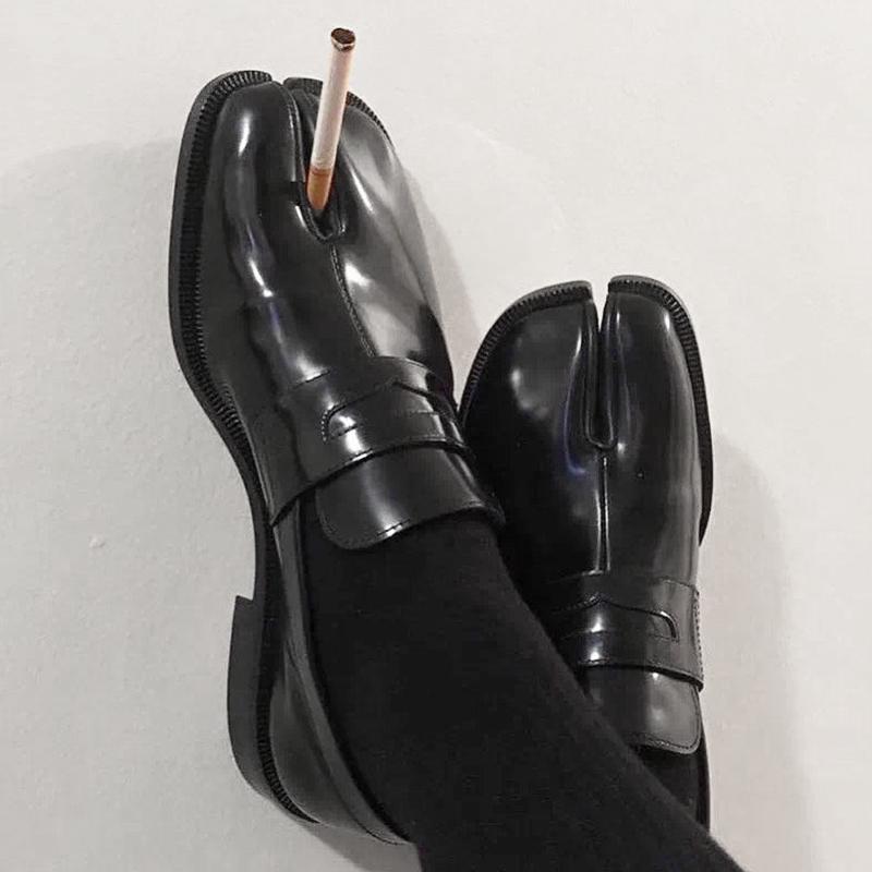 

Dress Shoes High Quality 2021 Leather Horseshoe Head Low Heel Retro Large Size Solid Color Women's Loafers Spring And Autumn British Style, Brown