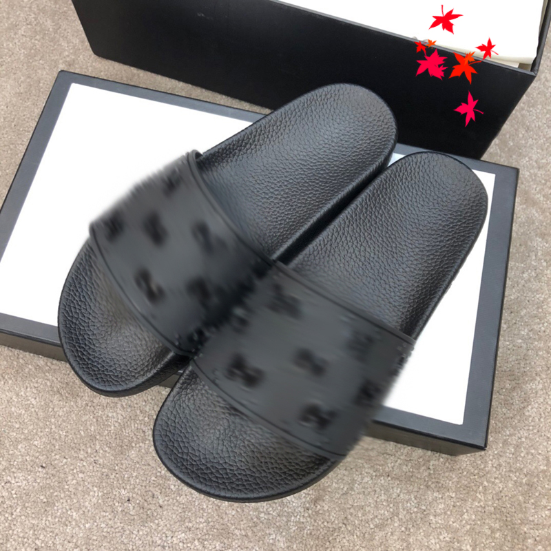 

2021 Designer luxurys slippers men sandals fashion beach shoes flip flops flat non-slip classical hole slipper with box size 39-45 -G180, Black