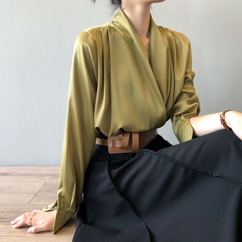 

Acetate silk satin V-neck shirt female design sense of minority spring and autumn French Chic Top Long Sleeve White Shirt, White;black