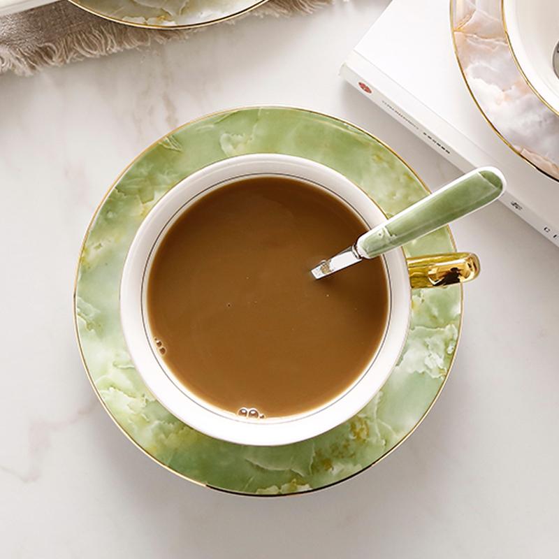 

Cups & Saucers Luxury Breakfast Coffee Cup And Saucer Set Bone China Gold European Office Mug With Spoon Espresso Ceramic