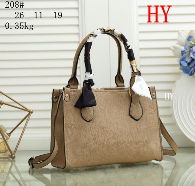 

Designer Women Totes Bag wallet Fashion large capacity set handbags High Quality Leather Lady Shoulder purse With dust scarf, White