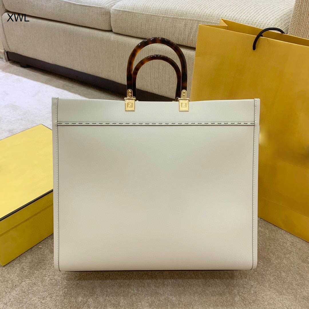 

2021 Outlet 2021 Higt Quality sunshine Tote Fashion Women Shoulder Bags Chain Messenger Bag Leather Handbags Shell Purse Ladies Cosmetic