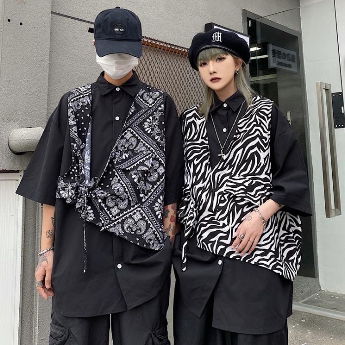 

Men's Casual Shirts Summer Korean Streetwear Hip-hop Retro Stitching Fake Two-piece Couple Black Loose Short-sleeved For Men Women, 0122