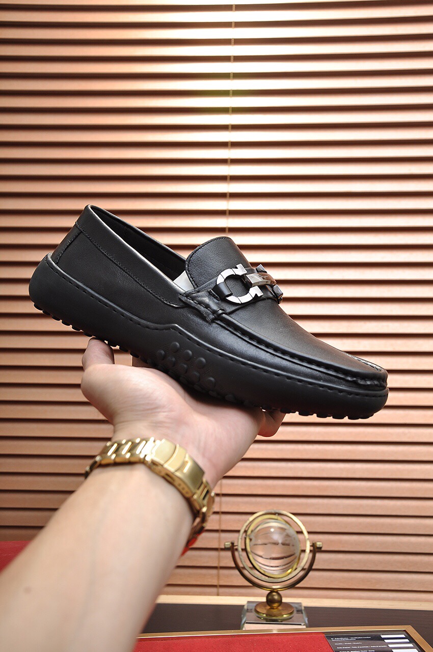 

2021 Men Classic Genuine Leather Flat Shoes Breathable Business Party Dress Shoes Male Brand Designer Casual Loafers Size 38-44, Black