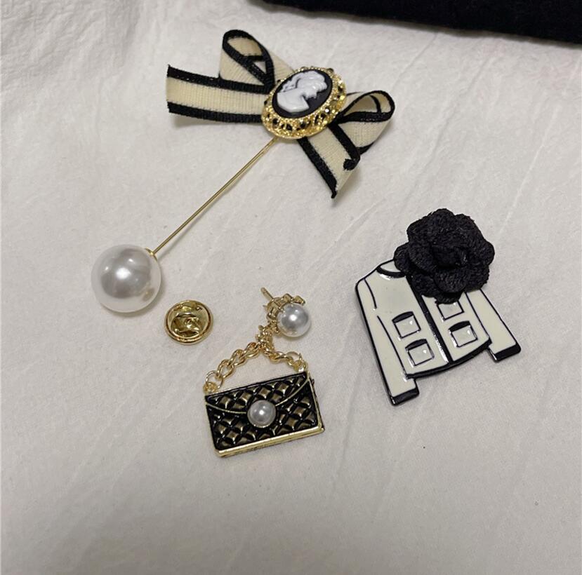 

2021 Fall/Winter Pearl Brooch Combination Set All-match Clothes Accessories Female High Quality Fast Delivery