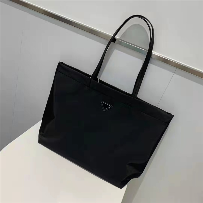

Handbag Luxurys designers bags Fashion womens wallets ladies Shoulder Clutch Totes Classic nylon Bag purse, Black