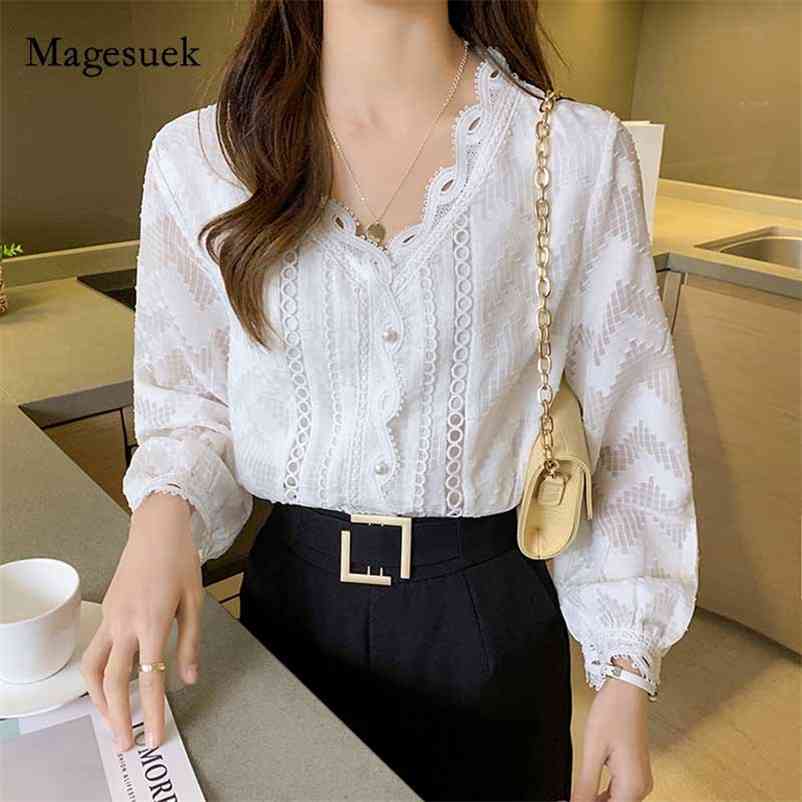 

Elegant Lantern Long Sleeve Chiffon Blouse White Vintage Loose Woman's V-neck Lace Shirts Fashion Women Blusas 10982 210518