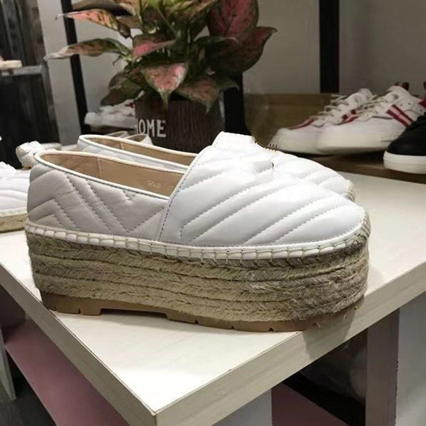 

Branded cowskin leather espadrilles slides flat heel designer sandals pink blue black luxury fashion women shoes size 35 to 41 tradingbear kjjj0002