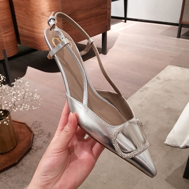 

2021 Good Quality Fashion Women Luxurys Designers Shoes Designer Sandals Womens Luxury High Heels Sandal Dress Shoess With Box Size 35-41 -H393, Beige
