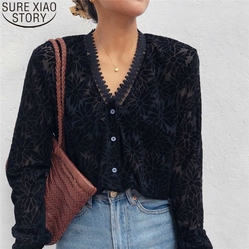 

Black Sexy V-neck Vintage Lace Blouse Fashion Spring See Through Long Sleeve Lace Shirt Korean Chic Stitching Shirt Blusas 11358 210527