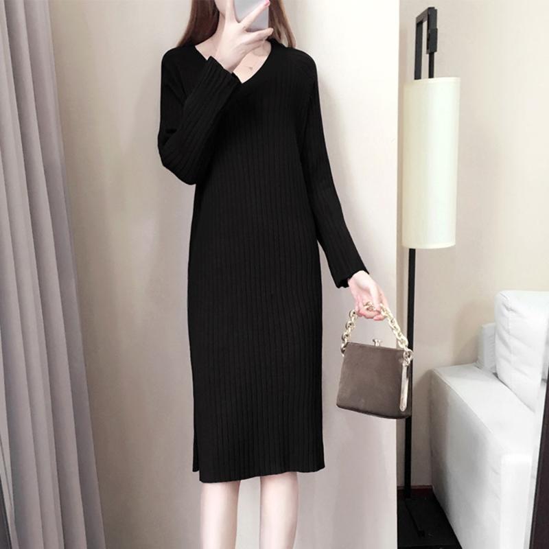 

Casual Dresses 2021 Autumn / Winter Women' Knitted Dress Medium Length Over Knee Temperament Thin V-neck With Bottomed Sweater, Black