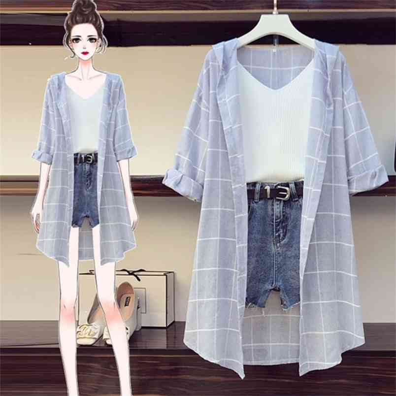 

Plus Size L- 3 Piece Set Women Casual Hooded Plaid Sunscreen Long Shirt + Solid knit Vest Top High waist Denim Shorts Suits 210519, Photo color