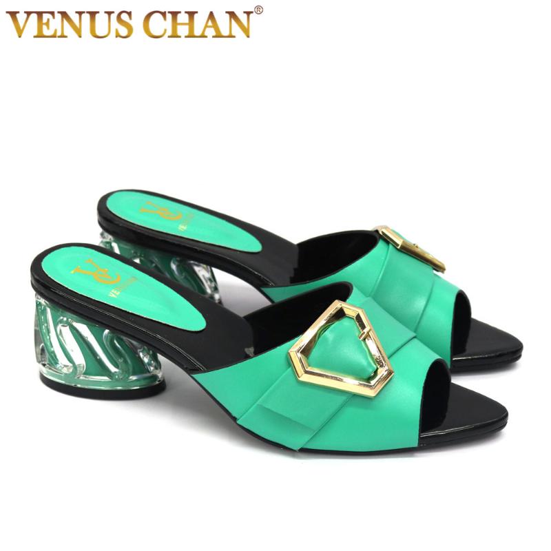

Women Bright PU Leather Outdoor Slippers 2021 Plus Size 37-43 Shoes Summer Sexy Sandals Casual Flip Flops Dress, Black