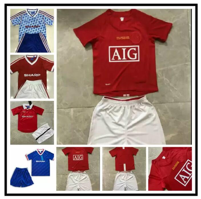 

Kids kit Manchester BECKHAM GIGGS SOLSKJAER RETRO soccer jersey final 1984 1985 1986 1990 1992 1998 1999 2000 2007 2008 MAN UTD Classic boys