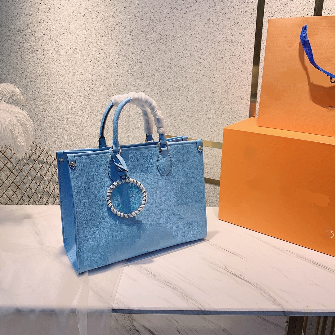 

2021 Designer totes Suitable for many occasions Stylish and casual Ladies handbag Shopping bag with gift box, Blue