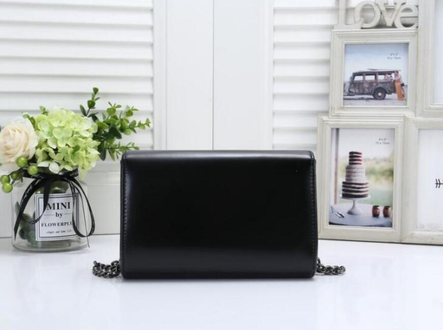 

New Trend Women Clutch Shoulder Bag Fashion Leather Crossbody Bags black Chain Bag Lady Messenger Handbag, Red