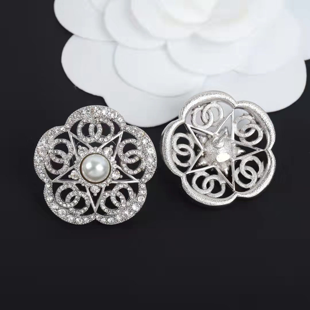

Luxury designer flower earrings ladies pearls diamonds 925 silver needles earring fashion jewelry