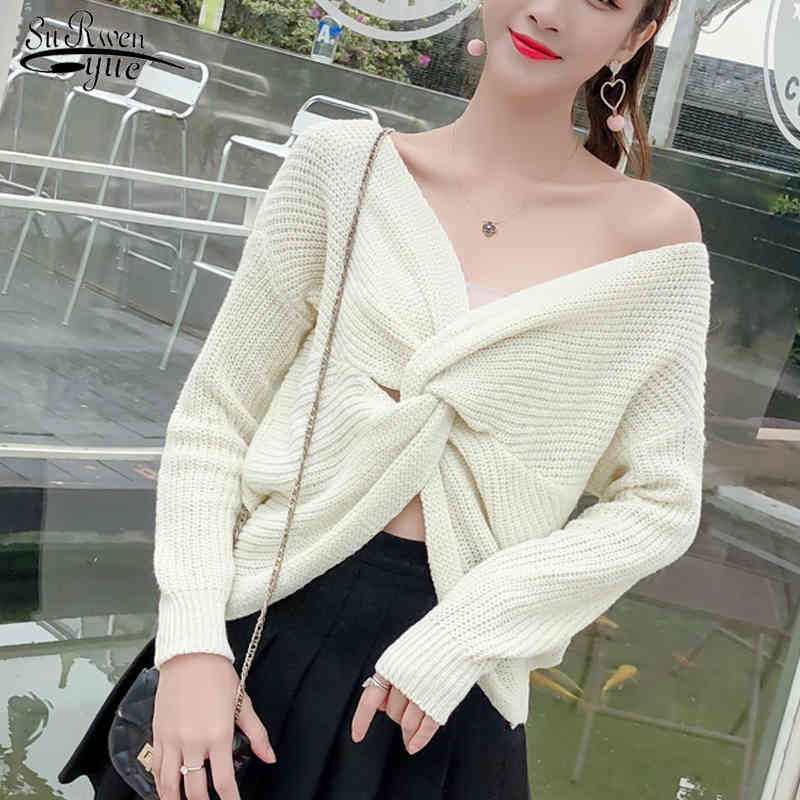 Les pulls d'automne des femmes minces sexy de profondeur V