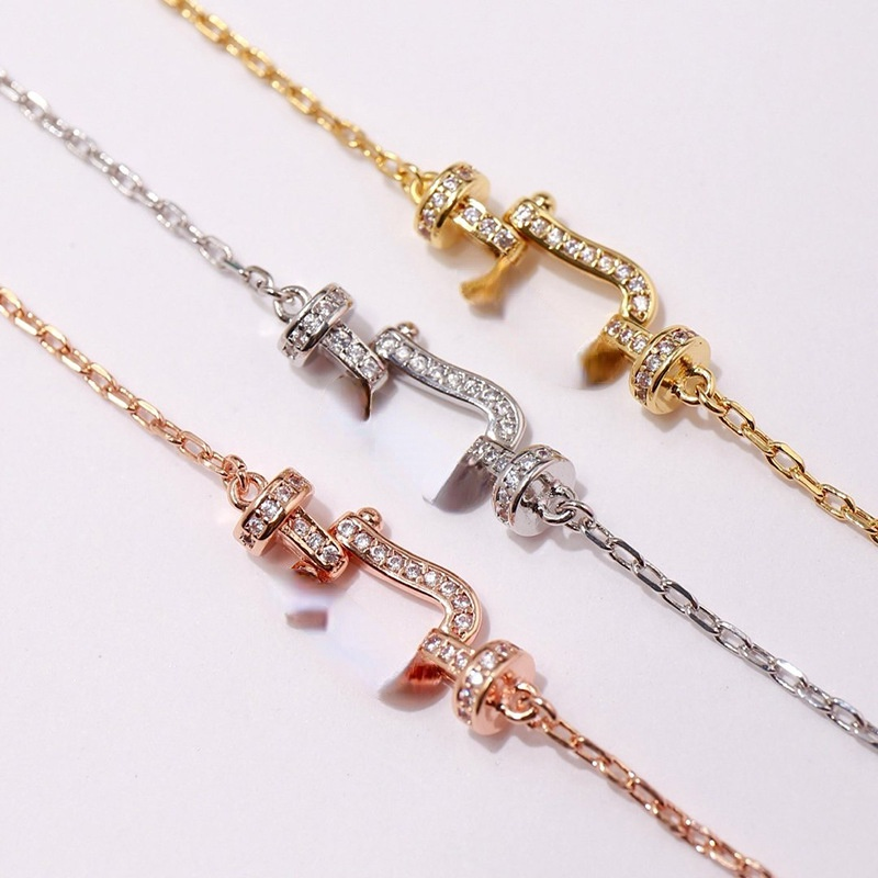 Horseshoe Buckle Mini Exquisite Diamond-studded Bracelet Fashion Luxury Brand FRE D8-shaped Stainless Steel Jewelry Does Not Fade and Is Not Alle-image-741071854