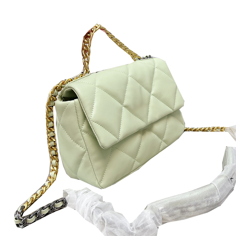 

22Ss Classic Mini 19 Series Quilted Flap Lambskin Bag Genuine Leather Chain Totes Crossbody Shoulder Purse Large Capacity Cosmetic Case Outdoor Sacoche Handbag 20C, Box