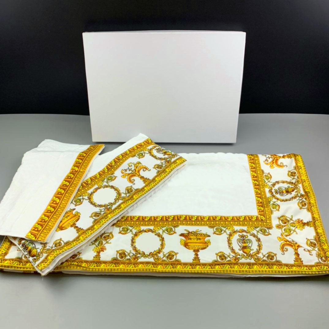 

Affordable Style Towel Set Designer Cotton Towels Bathroom Three-piece Sets Water Absorptions Soft Bathtowel Must, 3pcs