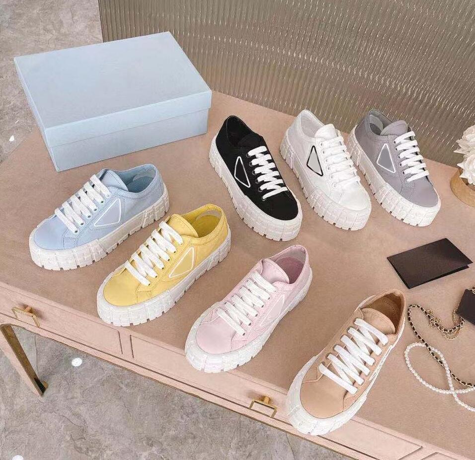 

2022 Designer Women Nylon Casual Shoes Gabardine Classic Canvas Sneakers Brand Wheel Lady Stylist Trainers Fashion Platform Solid Heighten size 35-40, Color 5